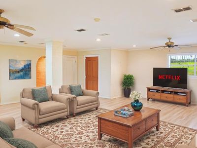 Property at 120 Chachalaca Dr, Bayview, TX