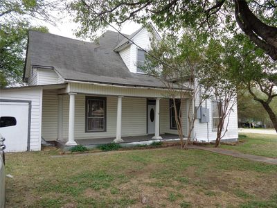 211 W Purdom Ave