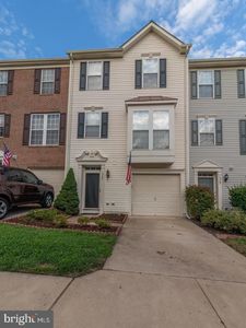 Property at 1527 Grosbeak Ct, Woodbridge, VA