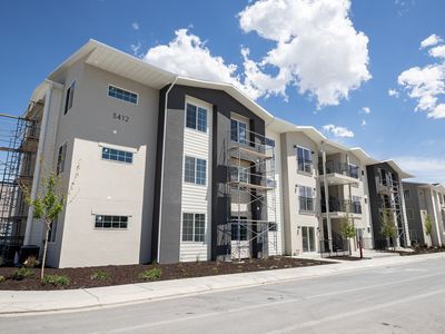 3412 N Willy Way Unit 8