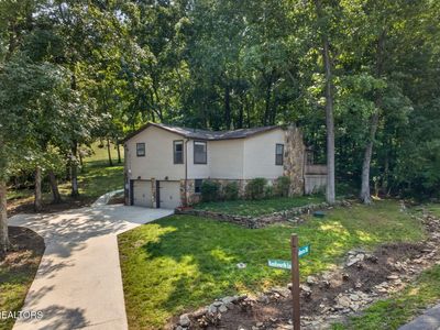 157 Baltusrol Rd