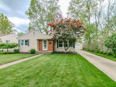 Property at 7444 Rockingham Rd, Mentor, OH