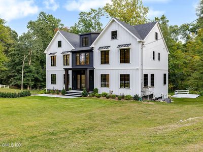 23 Laurel Rd