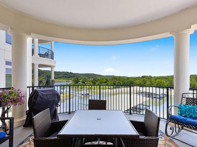 400 Warioto Way APT 602