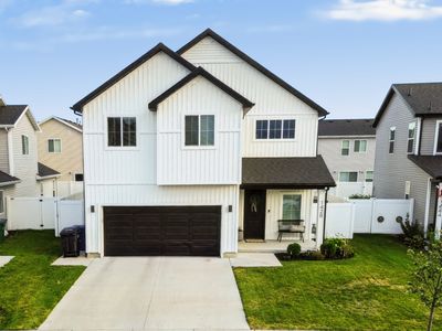 1428 W Creekside Dr