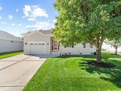 63 Wynndemere Ct