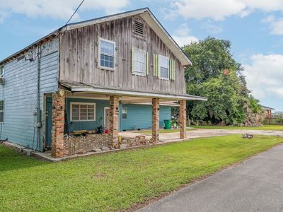 Property at 107 W 198th St, Galliano, LA