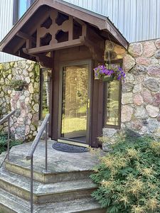 14 Grace Dr