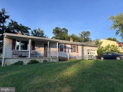 3266 Grafton St