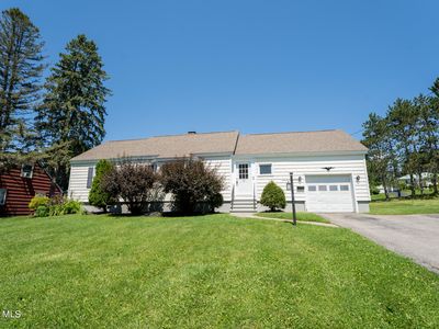 10 Highland Road