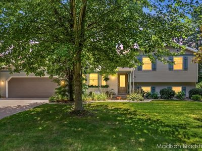 Property at 1720 Scott Creek Dr NE, Belmont, MI