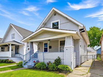 261 Hagen St