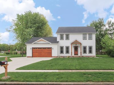 Property at 515 Parkview Dr, Columbiana, OH