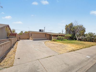 6909 W Wolf Street