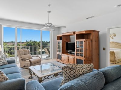 14801 Park Lake Dr #PENTHOUSE 10