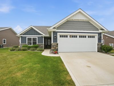 8460 Larkspur Ter