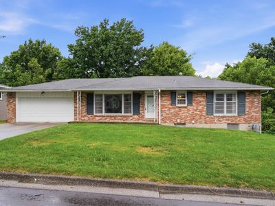 1409 Marylee Dr