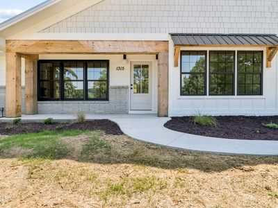 1315 Lynnwood Dr