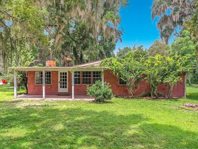 1880 County Road 422