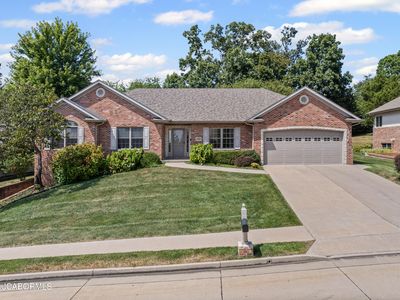 2428 Country Club Dr