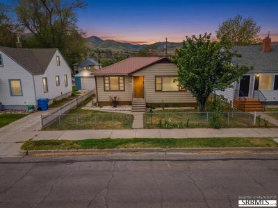 1125 S 3rd Ave