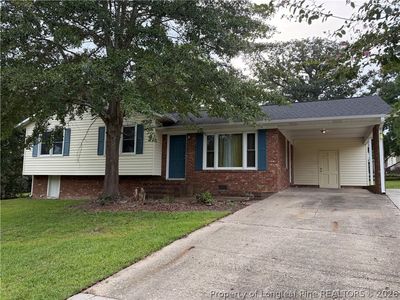 1112 Riverside Cir