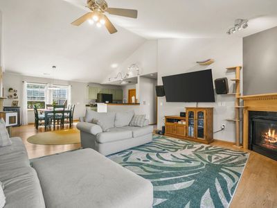 3134 Dorchester Way APT 4