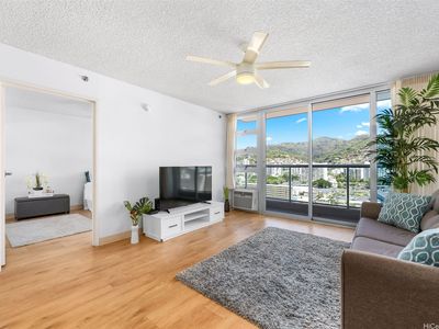 1450 Young St APT 2004