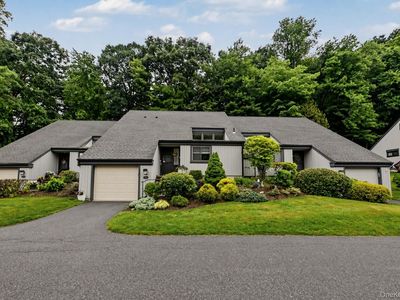 334 Heritage Hills #B