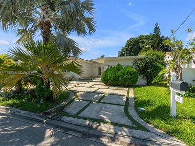 8810 Garland Ave