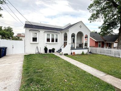 3715 37th Pl