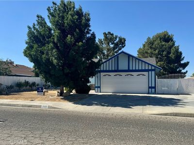 1809 W Avenue K9