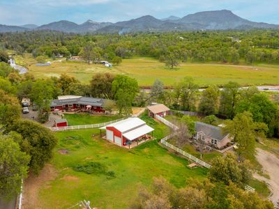 20424 Helena Oaks Ln