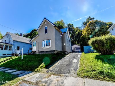 79 3rd Street