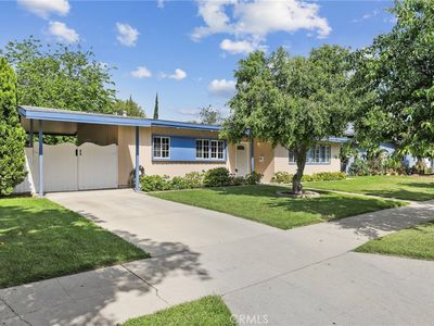 7837 Melvin Ave