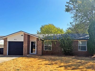 4912 S Dimple Dr