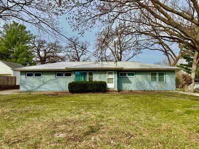 420-422 S Hackett Rd