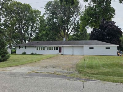 400 Southwind Dr