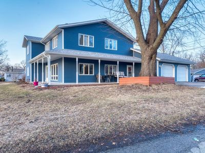 1847 Lakewood Dr