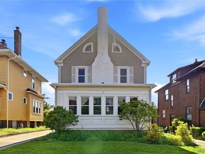 70 Niagara Falls Blvd
