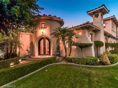 2505 Mesa Terrace Dr