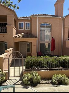 727 Kingfisher Way