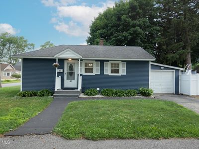 35 Hudson Avenue