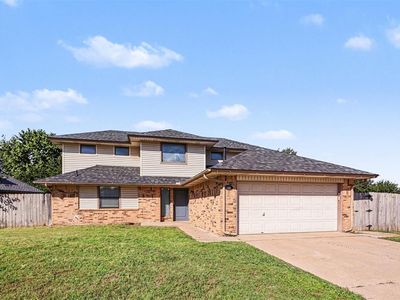 2441 E Hills Dr