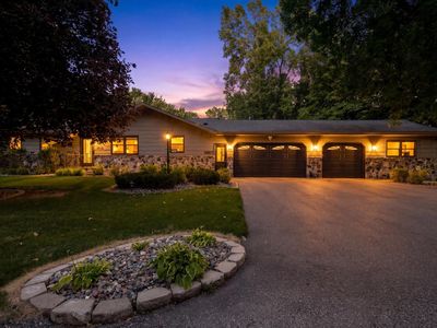 6835 Rosemary Rd