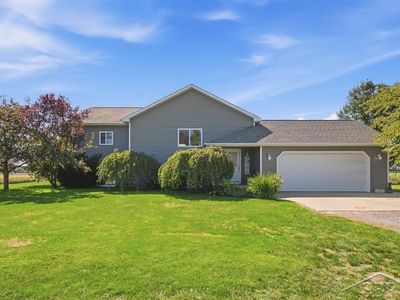 322 E Baker Rd