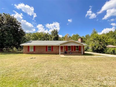 3304 Griffith Rd