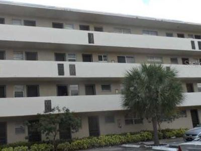 1690 NE 191st St APT 315