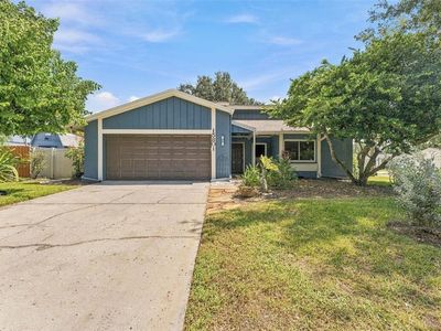 15801 COUNTRY LAKE DRIVE