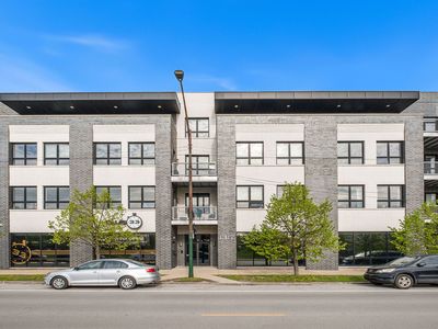 1317 N Larrabee Ave Unit 402